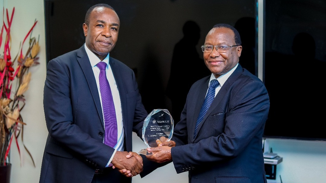 CATC HONORED FOR EXCELLENCE IN AVIATION SECURITY TRAINING, PLAQUE HANDED OVER TO TCAA BOARD CHAIR